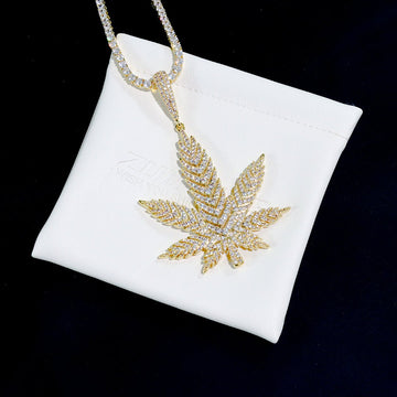 Iced Solid Big Leaf Pendant ZUU KING